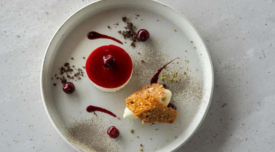 Un dessert sucré énergie durable accompagne parfaitement préparation sportive exigeante