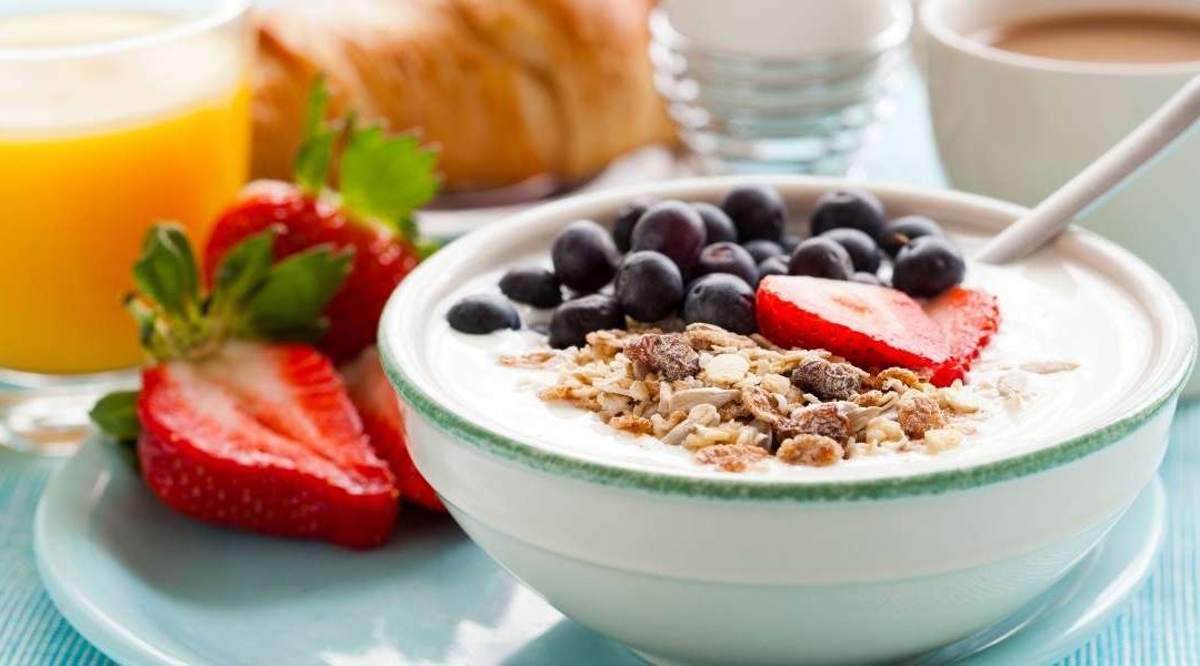 Pâtisserie healthy : comment remplacer le sucre et le beurre efficacement ?